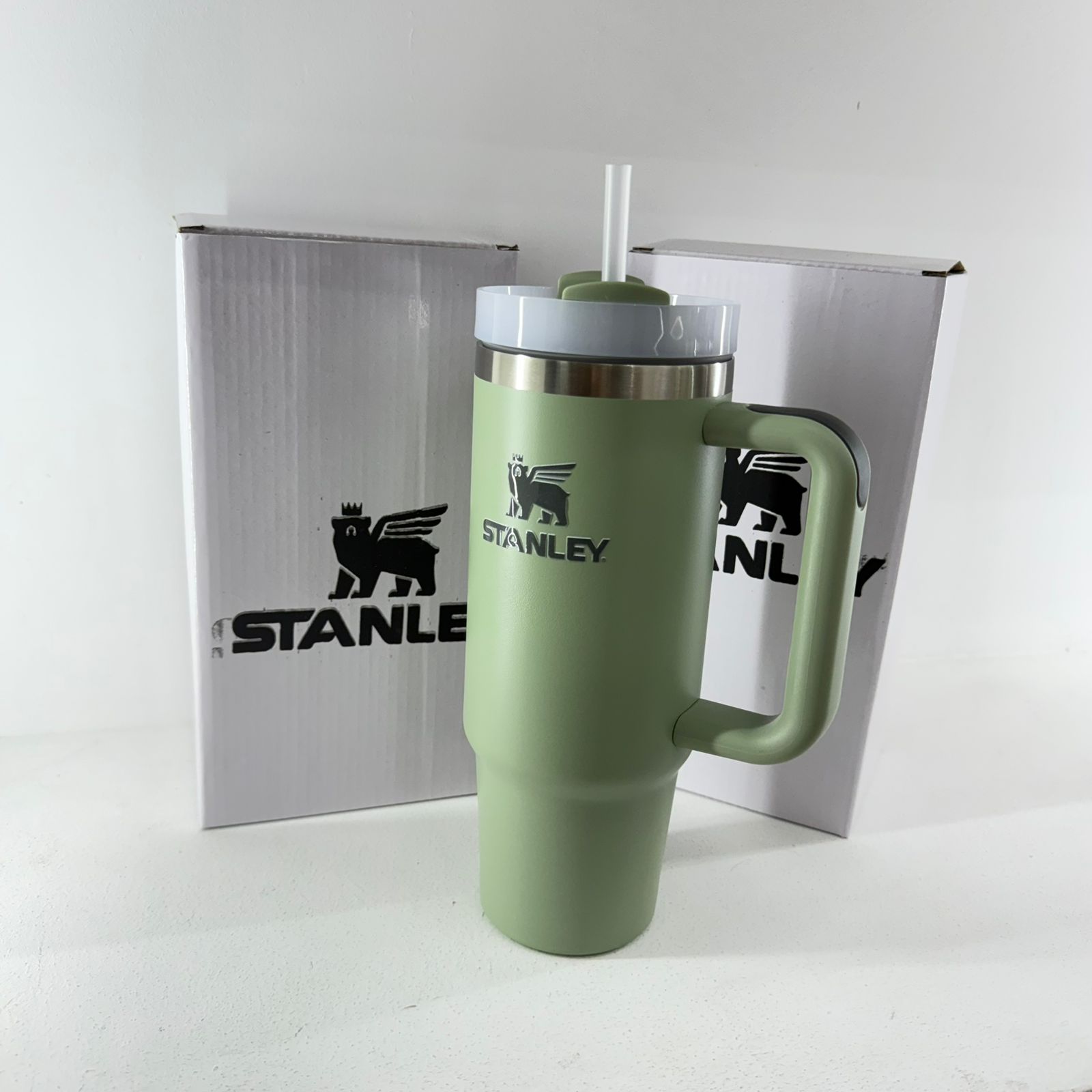 Miniatura 9 de TERMO STANLEY 30 ONZ (887 ML) - COLOR: VERDE PASTEL